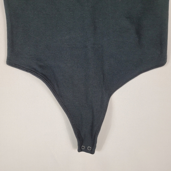 Abercrombie & Fitch Soft AF Bodysuit Black Size XXS MSRP $50 New With Tags - Picture 3 of 6